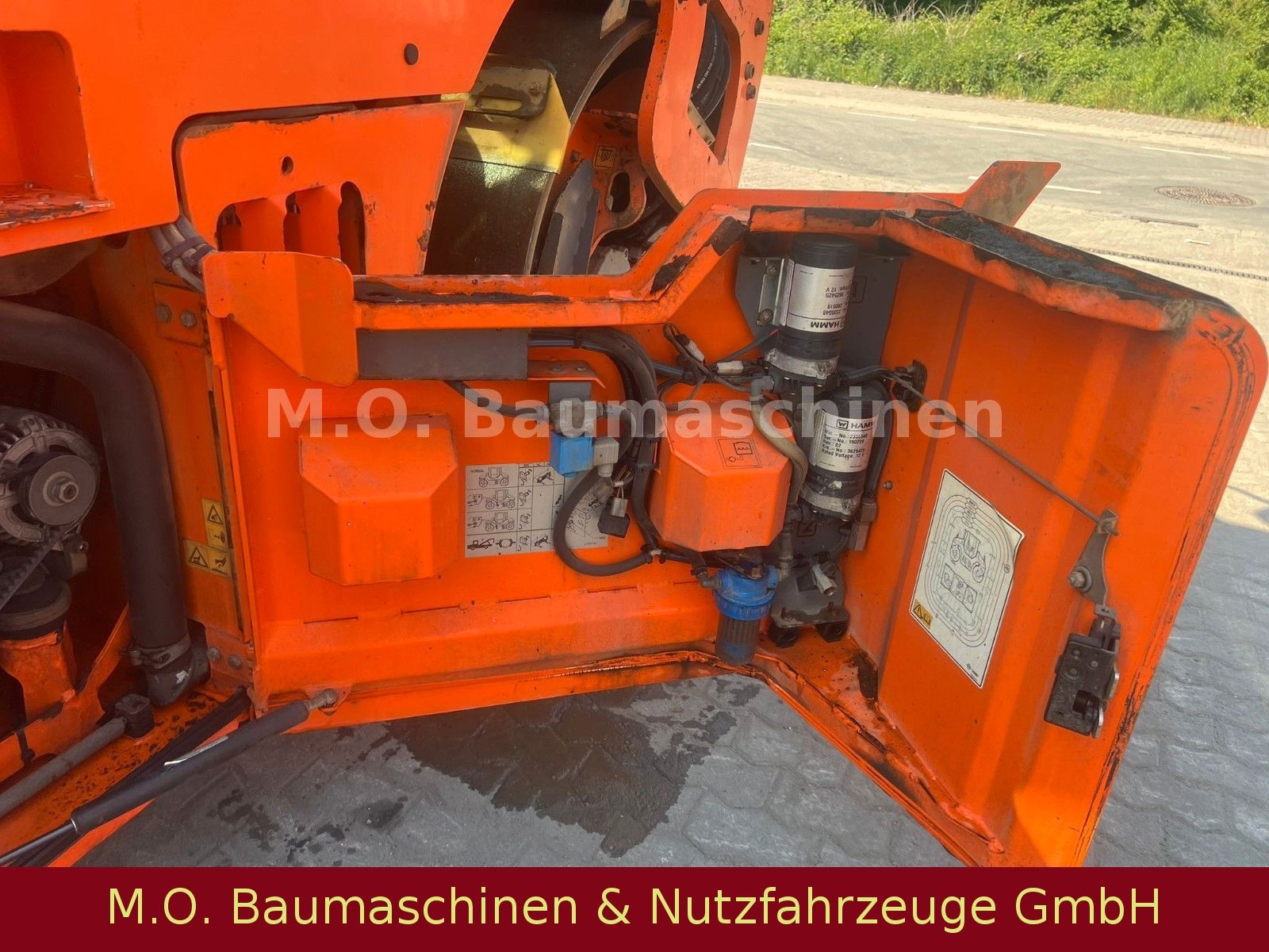 Fahrzeugabbildung Hamm DV 70  VO/ Walze / 7,5t