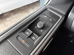 Fahrzeugabbildung Volkswagen T6.1 Multivan Gen. Six 150 PS DSG - VOLL*elek.Tü