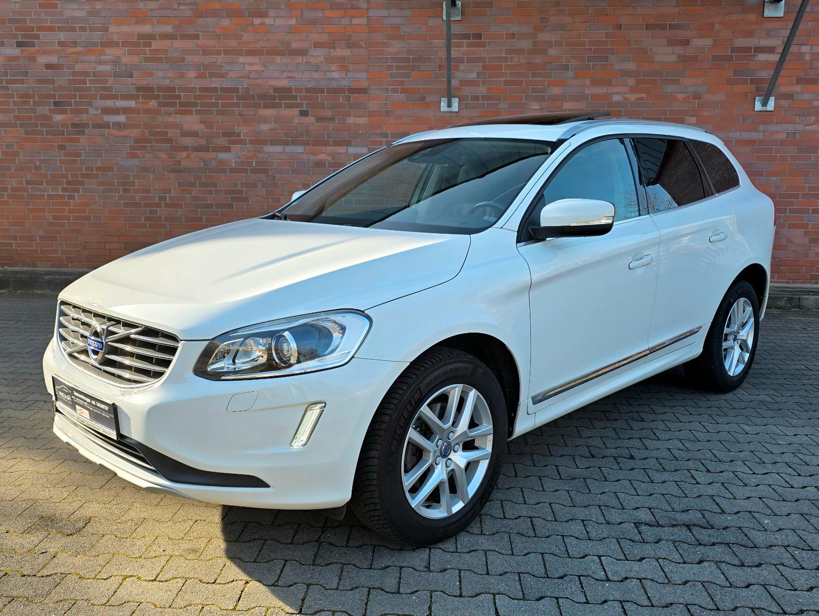 Volvo XC60 // Deutsches Fahrz..//