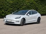 Tesla Model 3 Long Range | 1. Hand | AHK | 8-fach - Tesla Model 3 Gebrauchtwagen in München