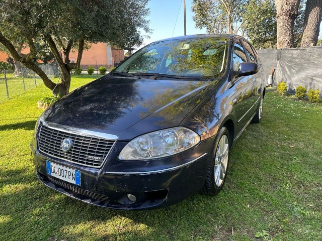 Fiat Croma 1.9 Multijet Emotion