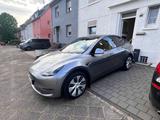 Tesla Model Y Long Range Dual Motor - Tesla Model Y: Grau