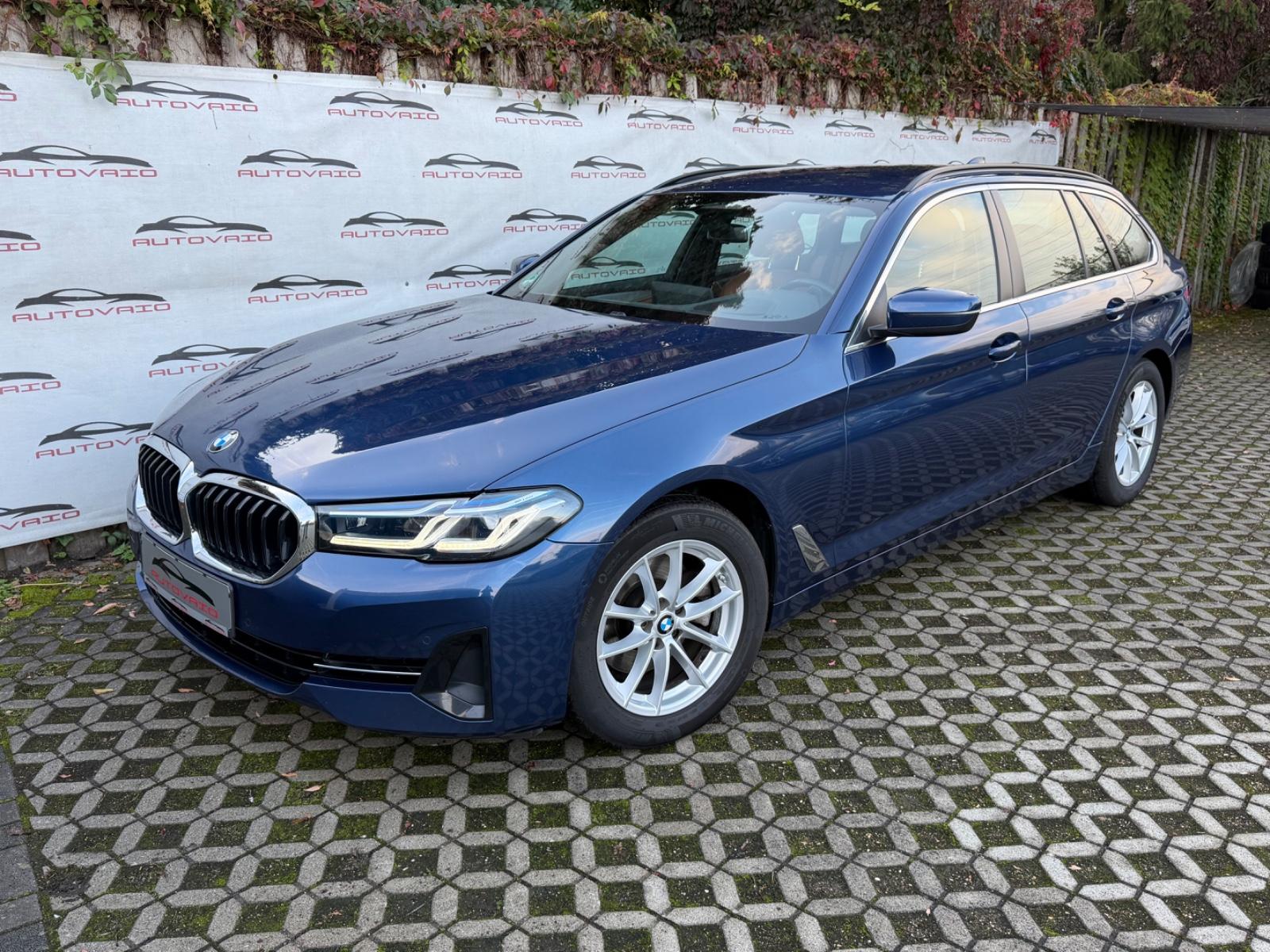 BMW 520d Touring Laser HUD ACC Kamera AHK