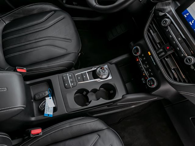 Ford Kuga 2.5 Plug-In Hybrid Vignale Parkautomatik