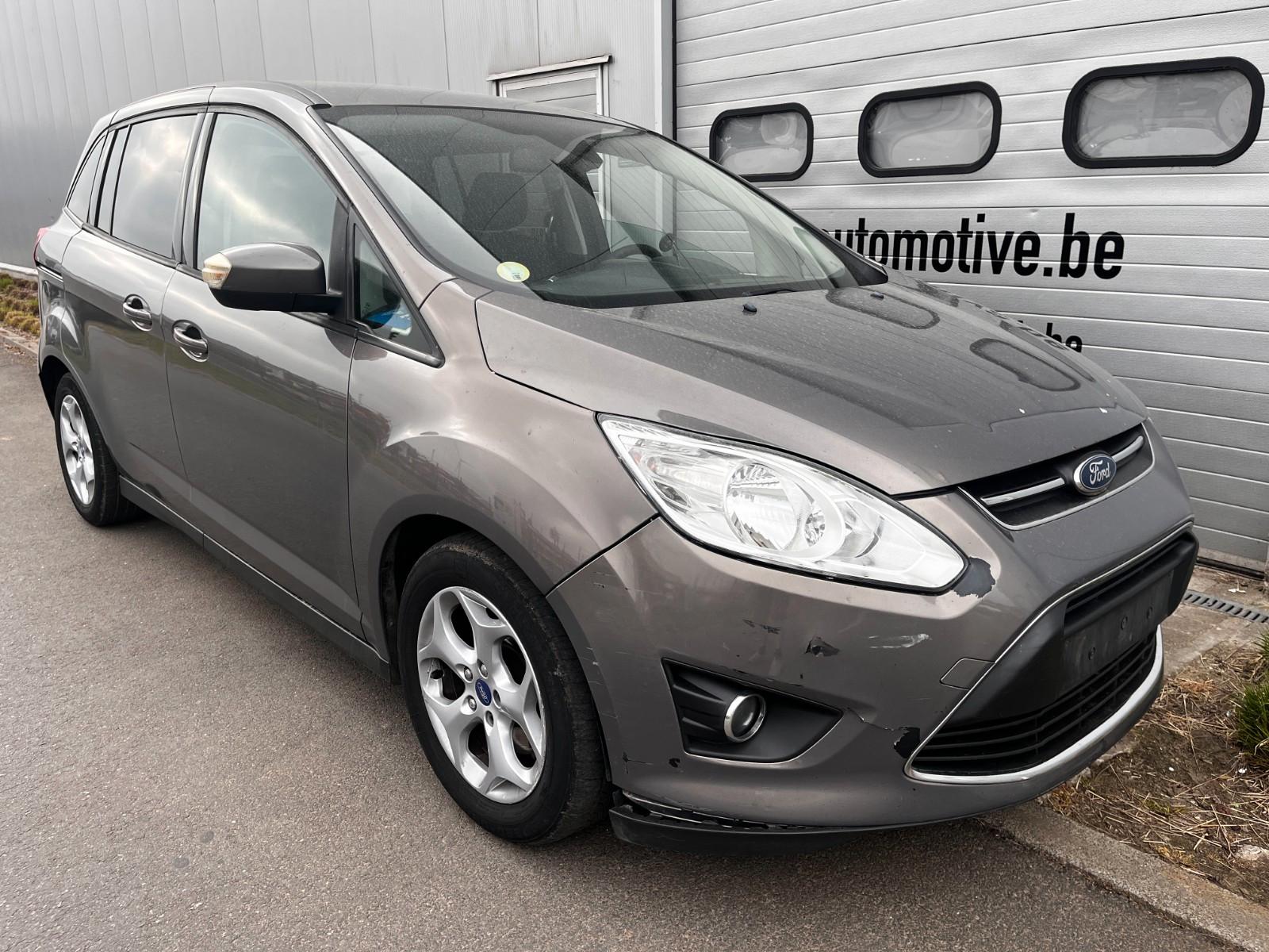 Ford Grand C-Max 1,6 TDCi / 7 PL / AIRCO / NAVI / PDC