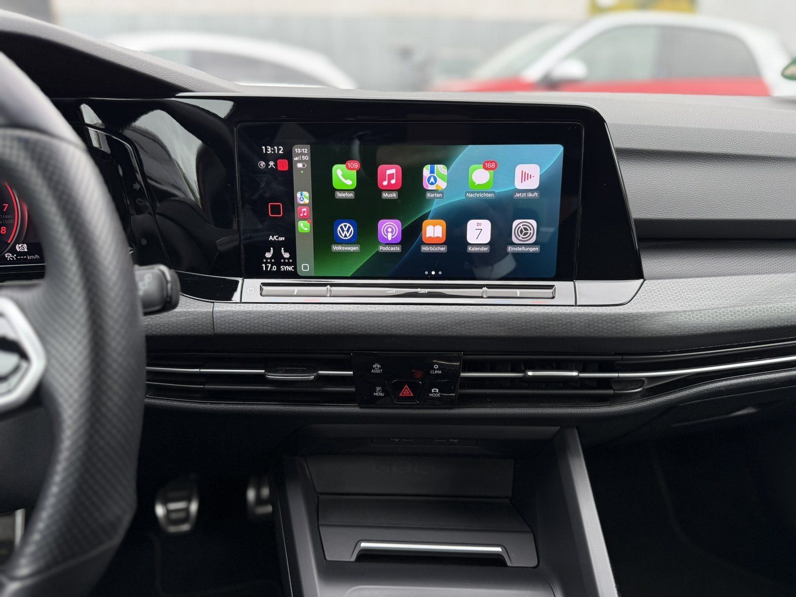 Fahrzeugabbildung Volkswagen GTI*VIII*2.0TSI*PANO*MATRIX*KEYLESS*AMBIENTE*NAV