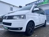 Volkswagen T5 Transporter Bus Multivan Edition 25 - Volkswagen: Transporter Multivan