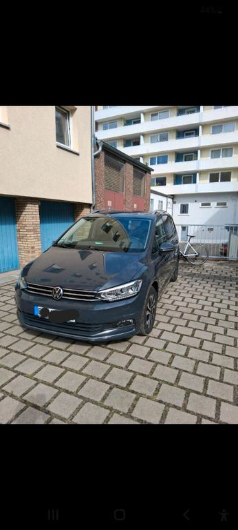 Image of Volkswagen Touran