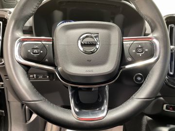 Volvo XC40 - 9