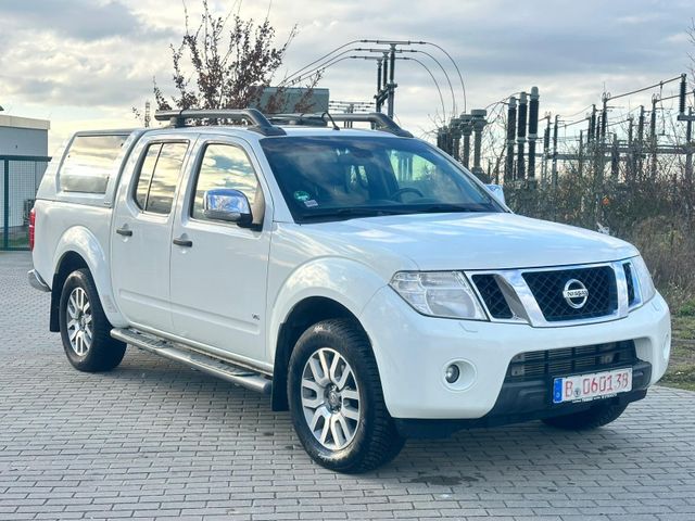 Nissan Pickup Double Cab 4x4 Automatik Klima Kamera