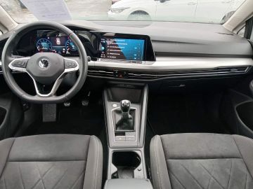 Volkswagen Golf VIII Variant Life+LED+LkHz+RFK+VirtualC.