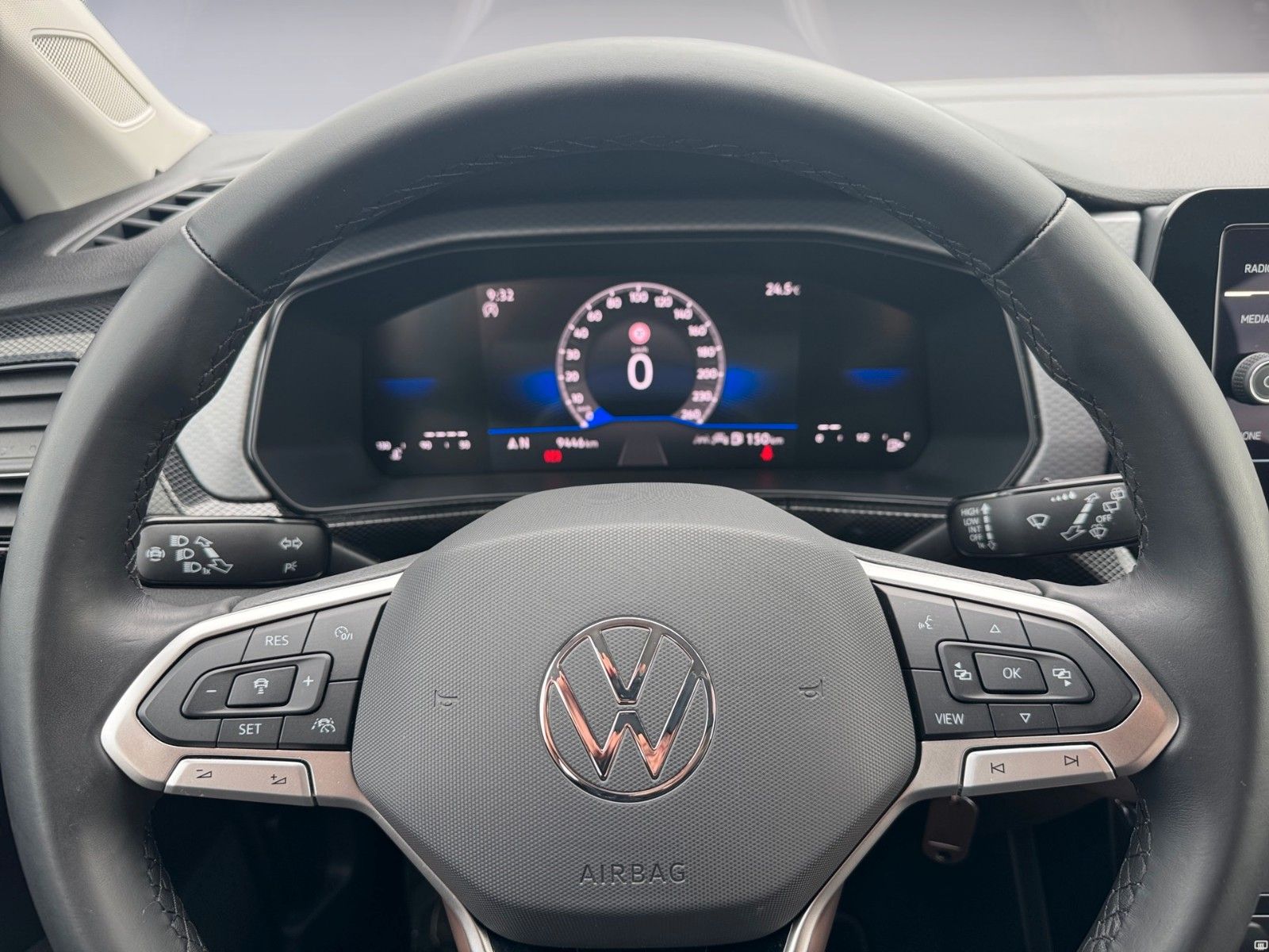 Fahrzeugabbildung Volkswagen T-Cross 1.0 TSI Life