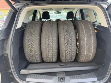 Ford Kuga - 7