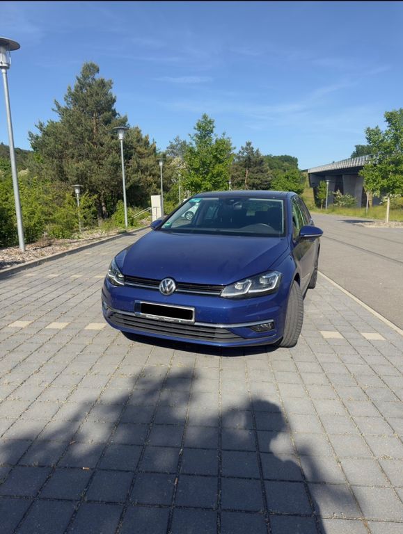 Image of Volkswagen Golf