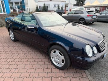 Mercedes CLK 200 - 4