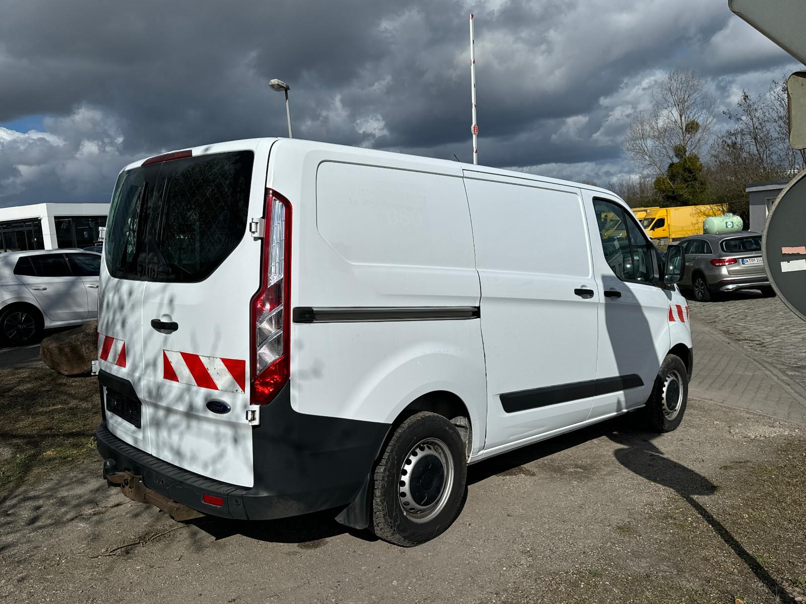 Ford Transit Custom/Werkstattwg./Anh.-kuppl/ 290 L1