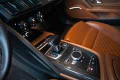 AUDI R8 Spyder 5.2 FSI quattro Performance - UPE 251k