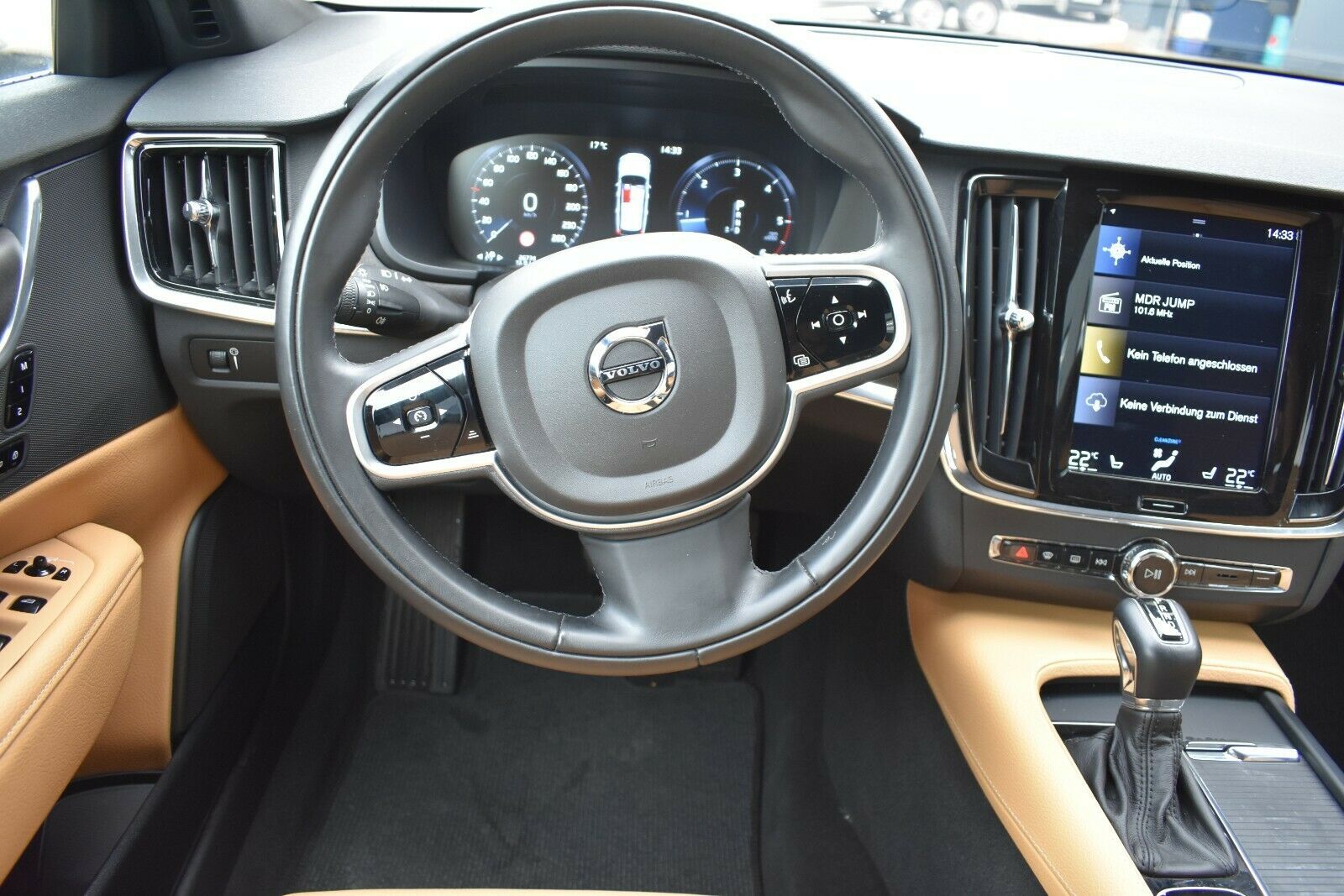 Fahrzeugabbildung Volvo V90 CC D4 AWD*STHZ*MIetkauf möglich