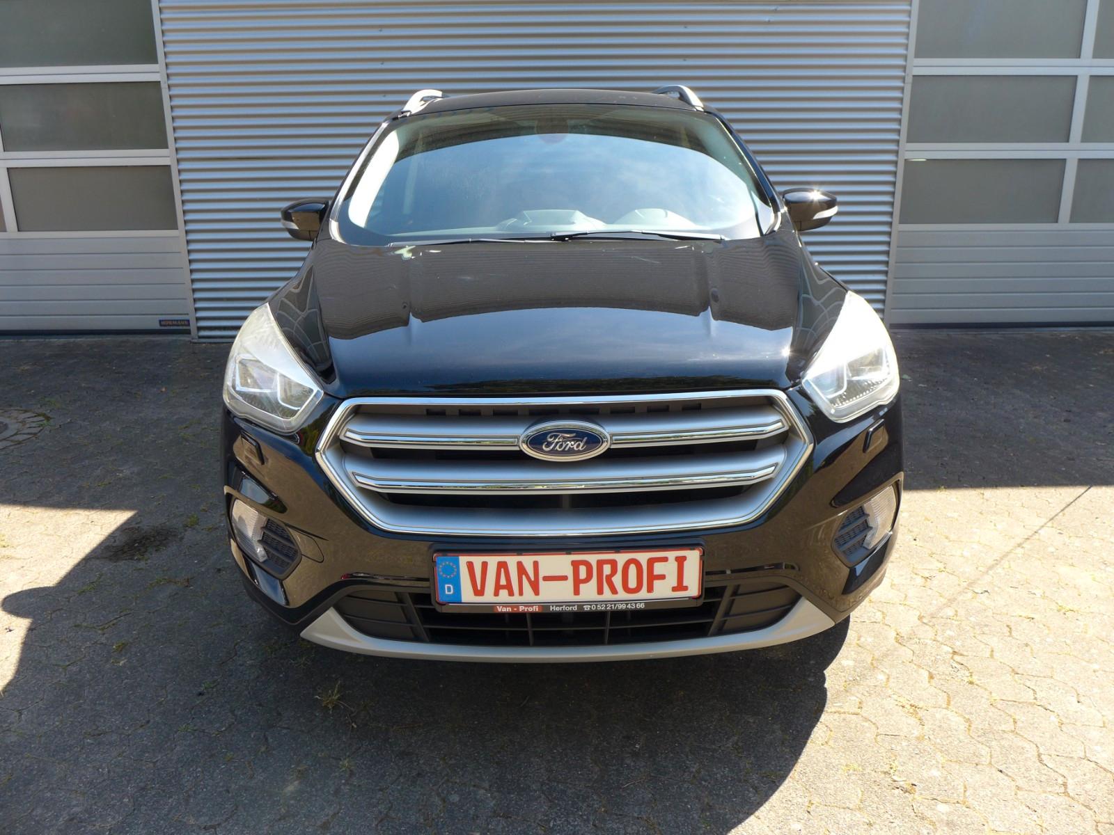 Ford Kuga Cool & Connect