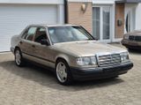 Mercedes-Benz W124 260E Rostfrei TÜV Automatik Oldtimer AMG