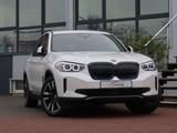 BMW iX3 80KWH INSPIRING Auto. Pano - BMW iX3: Automatik