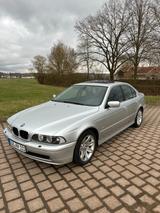 BMW 520i -TOP 6000€ INVEST KLI EGSHD SCHECKH.XENON - BMW 520: E60