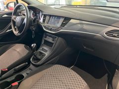 Fahrzeugabbildung Opel Astra K Lim 1.0T EDITION NAVI/PDC/DAB+/KLIMA/LED