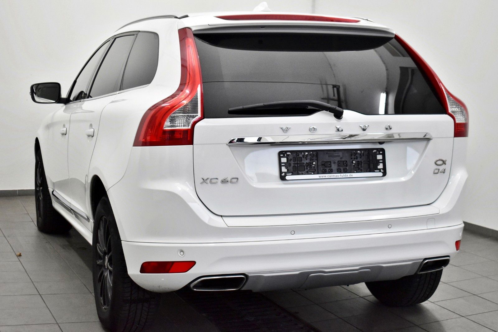 Fahrzeugabbildung Volvo XC60 Summum 2WD Leder,Navi,Xenon,Panorama,Kamera