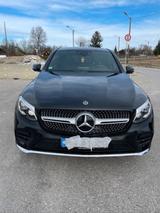 Mercedes-Benz GLC 250 4MATIC AMG Line Coupé Autom. AMG Line