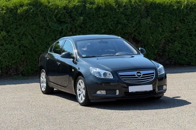 Opel Insignia Lim. 1.4 T Innovation/XENON/NAVI/LEDER