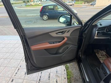 Audi Q7 - 7