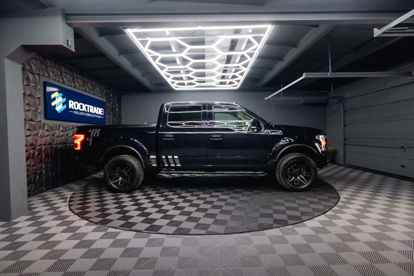 Fahrzeugabbildung Ford F150 3.5L V6 4x4 Offroad RAPTOR LARIAT LaChanti