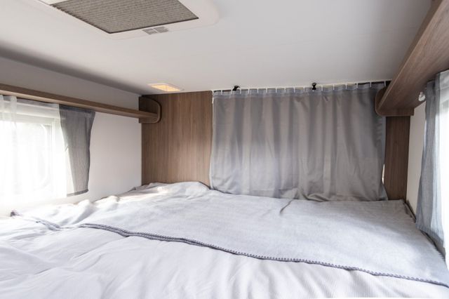 Carado V 337 PRO+ AUTOMATIK  Navi Kamera Smart TV