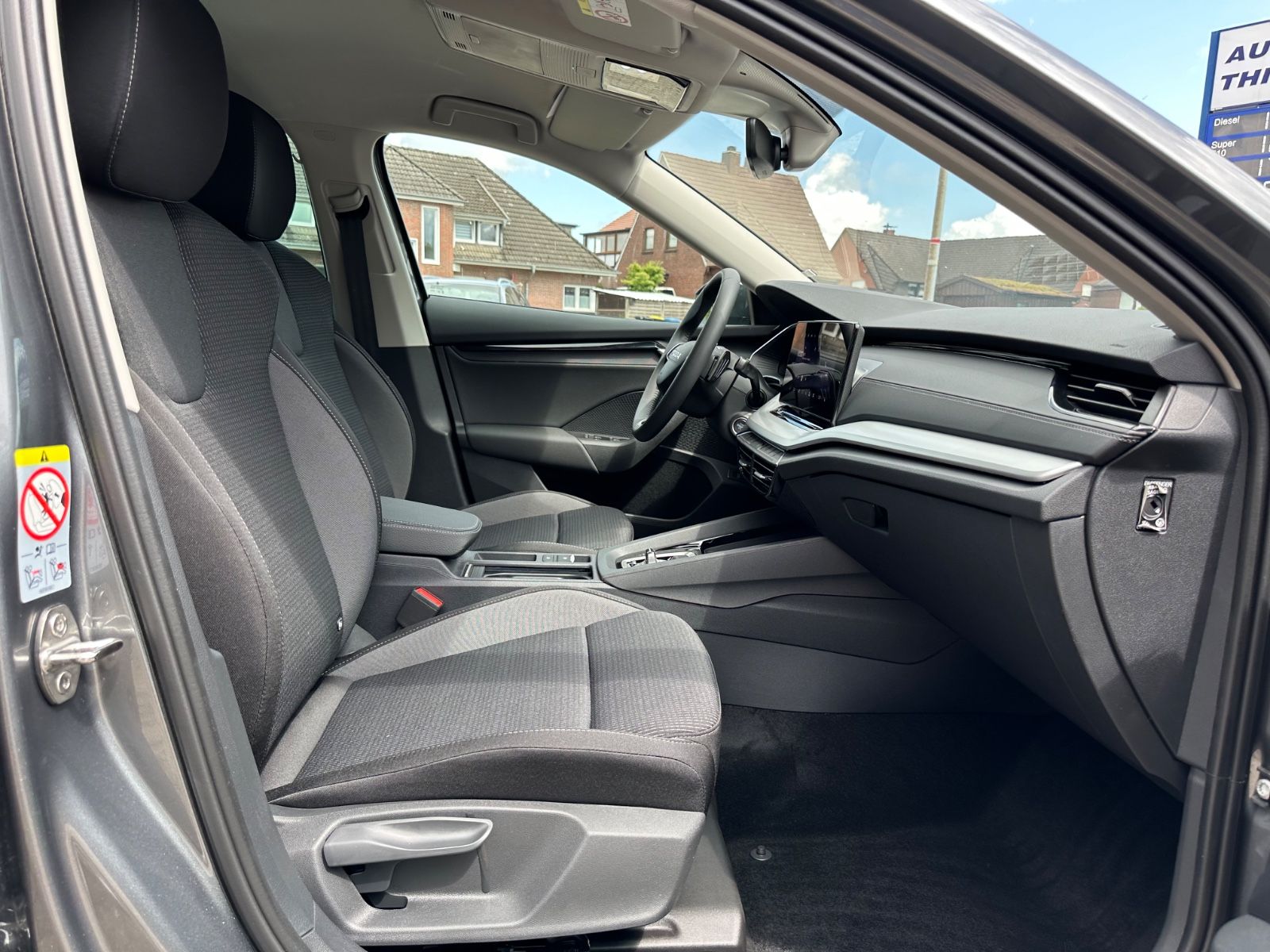Fahrzeugabbildung SKODA Octavia Combi 1.5 TSI Selection DSG ACC/AHK/LED