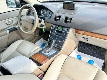 Volvo XC90 - 12
