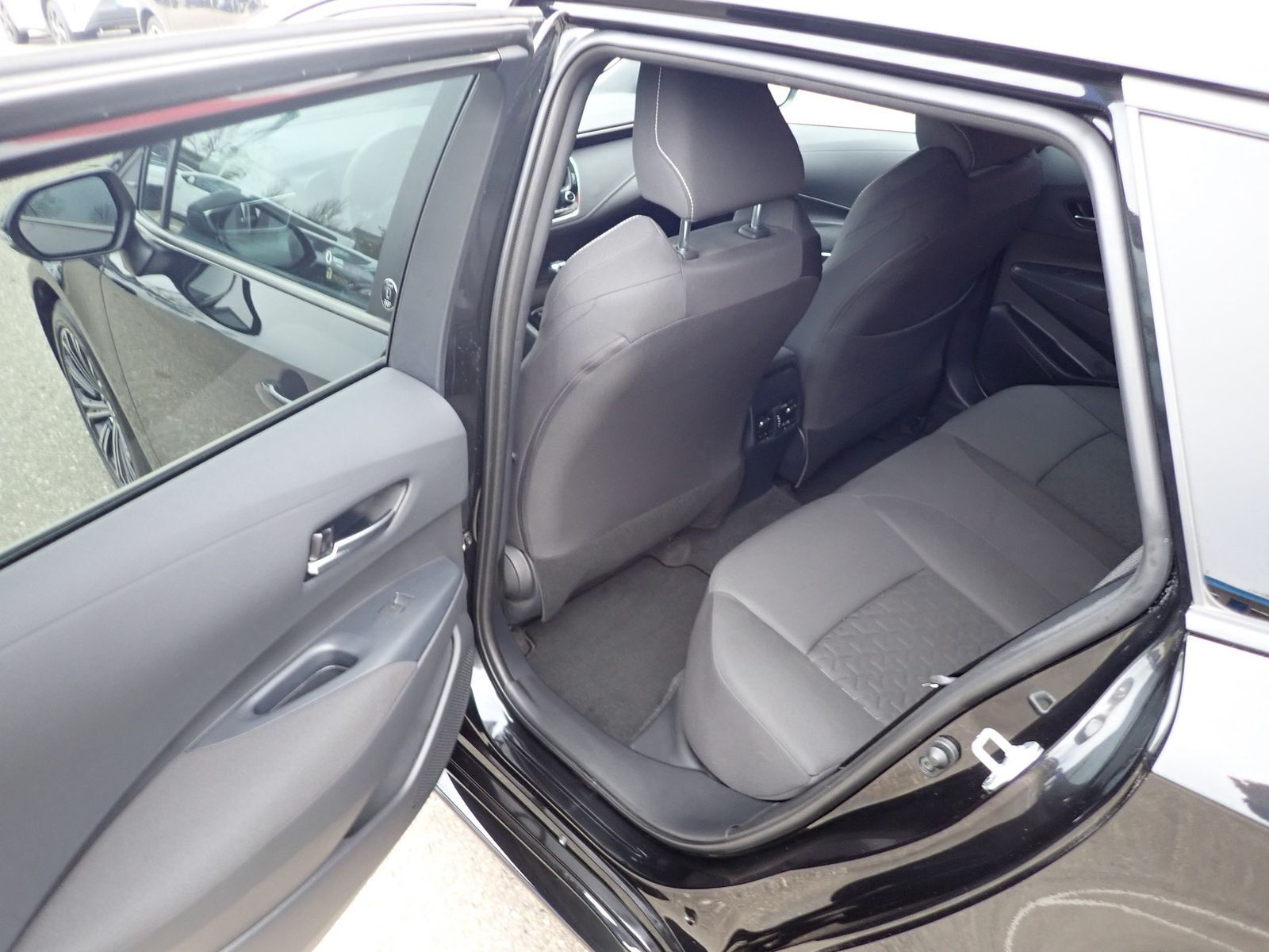 Fahrzeugabbildung Toyota Corolla Touring Sports Team