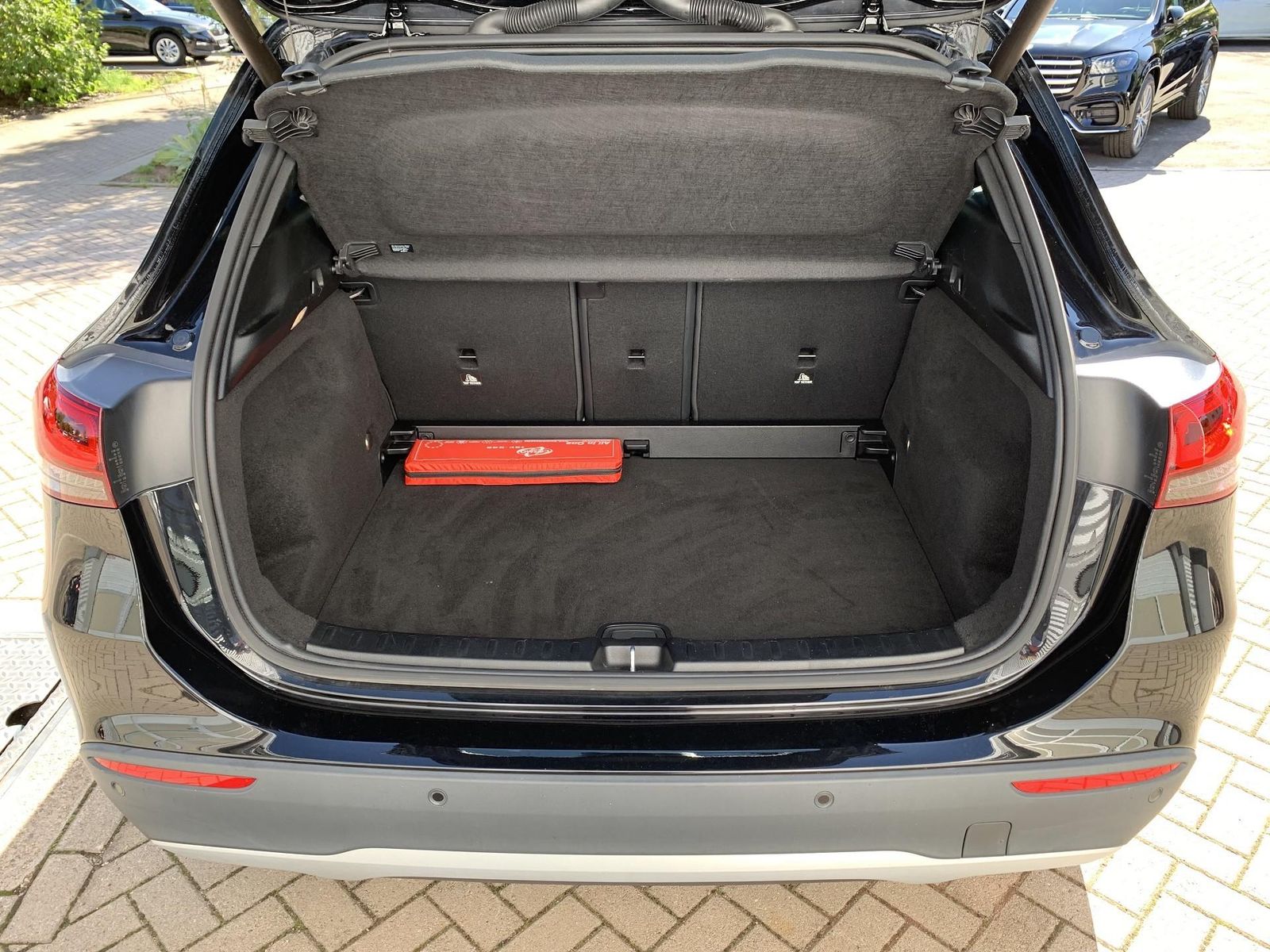 Mercedes-Benz GLA 200d 4MATIC Navi+Widescreen+Kamera+elKlappe foto 6