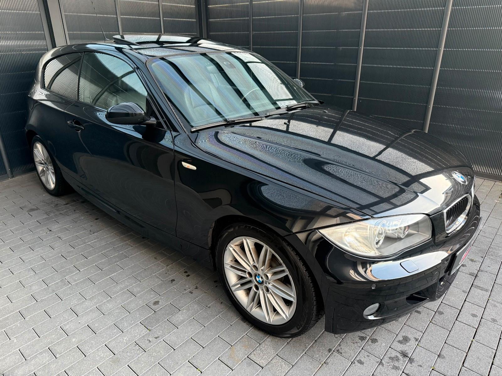 BMW 1 Limousine 118i M-Paket Xenon Navi Leder Shz