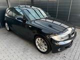BMW 1 Limousine 118i M-Paket Xenon Navi Leder Shz - gebrauchte BMW 118 aus dem Jahr 2007