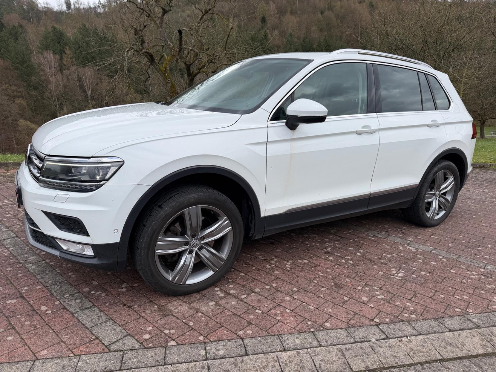 Volkswagen Tiguan Highline Leder Digit.-Cockp. 4Motion