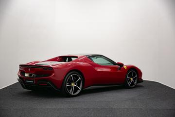صورة 5 لـ 2022 Ferrari 296 GTB