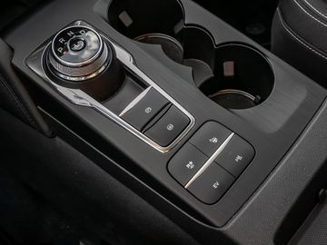 Ford Kuga 2.5 Plug-In Hybrid Titanium Winterpaket