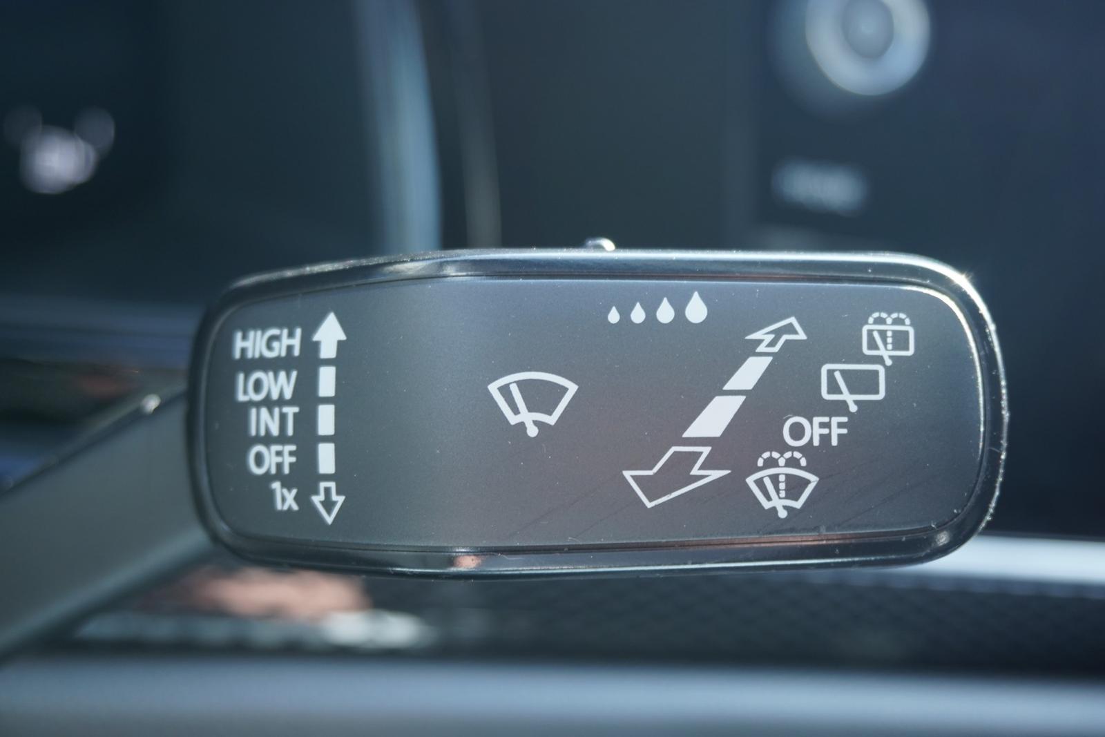 Volkswagen Taigo 1.0 Life LED Navi Sitzheizung Bluetooth