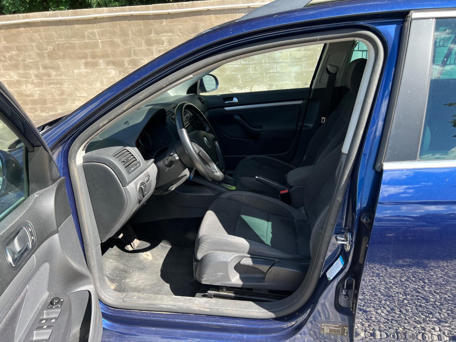 Volkswagen Golf 2009 — photo 11