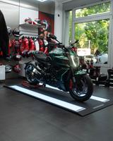 Ducati Diavel V4 Bentley Edition ohne Zulassung! - Offers matching your search criteria