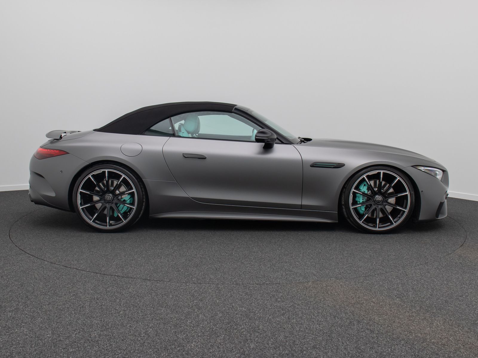 Fahrzeugabbildung Mercedes-Benz SL 63 AMG Roadster 4Matic Brabus Individual VOLL