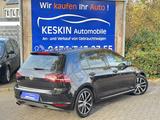 Volkswagen Golf VII Lim.  BMT*KLIMAAUTOMATIK*NAVI*SHZ*PDC* - mit Benzin-Antrieb: Schwarz, Leichtmetallfelgen