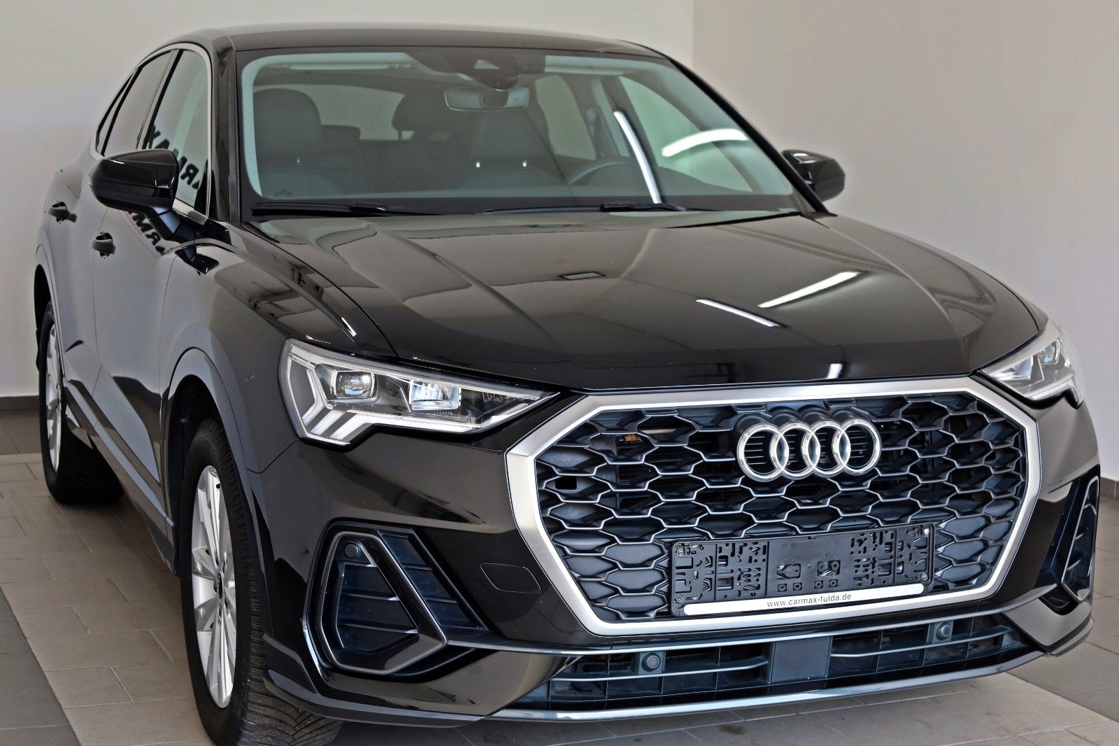 Fahrzeugabbildung Audi Q3 Sportback 35 TFSI,Leder,Navi,LED,SH,Kamera