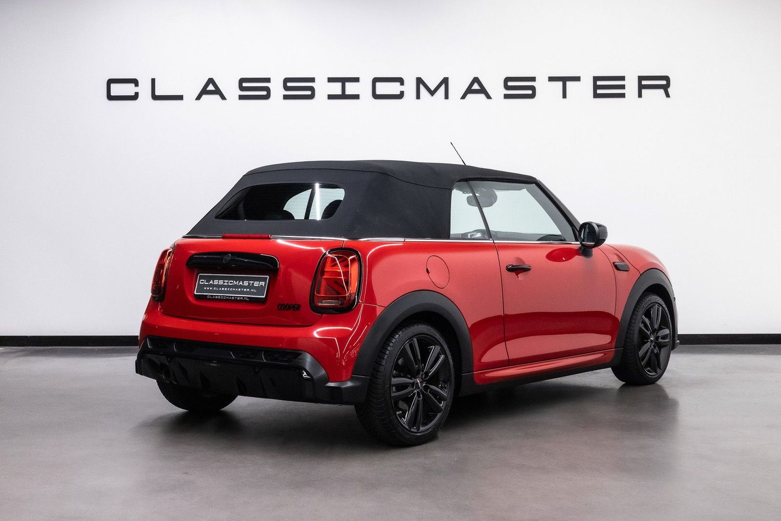 MINI John Cooper Works Cabrio 1.5 Cooper imagem 3
