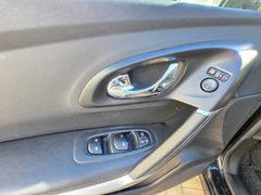 Fahrzeugabbildung Kadjar Crossborder 1.2 TCe 130 Autom+LED+Kamera